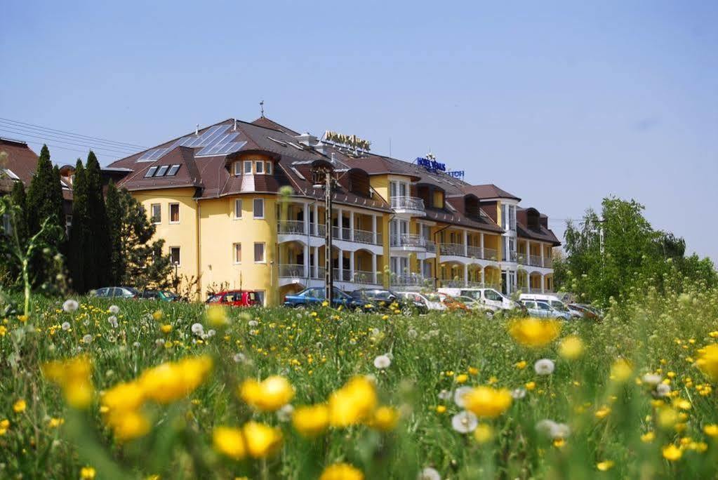 Hotel Venus Zalakaros Exterior foto